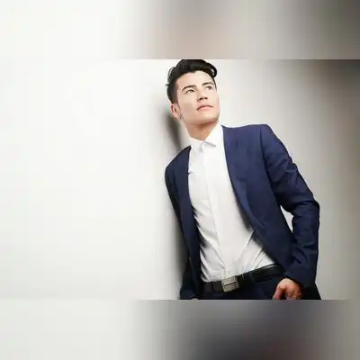 邱雅乐
